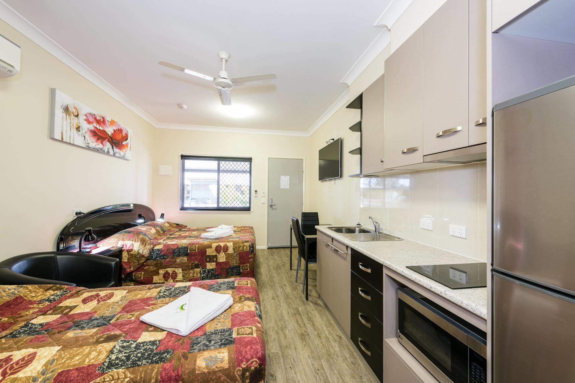 Athena Studio Units Roma Exterior photo